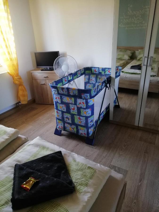 Ferienwohnung Nico Stadtilm Buitenkant foto